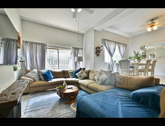 4 BEDROOM HOUSE FOR SALE IN GLENANDA